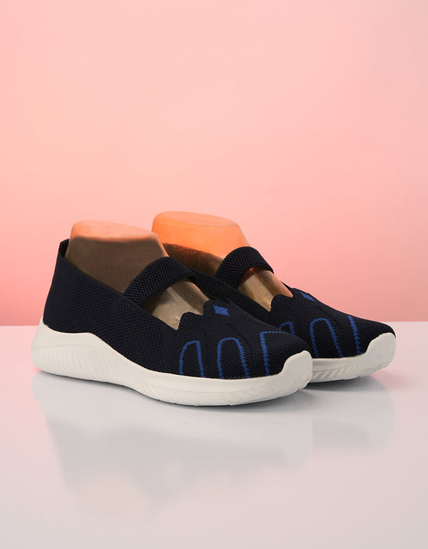 Women Azure Wave Slip-On Sneakers