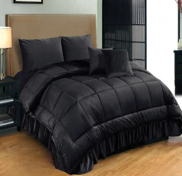 Pure Luxury Velvet Winter Set (Black) - 6pcs Comforter Set