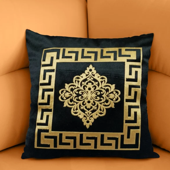 2pcs Laser Applique Filled Velvet Cushion - Black